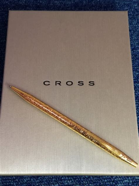 Gold plated Cross ballpoint pen, engraved with flowers - Catawiki