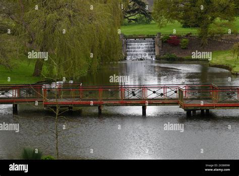 Leeds castle gardens Stock Photo - Alamy