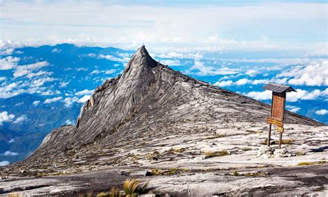 Ultimate Guide to Hiking Mount Kinabalu – Wandering Wheatleys