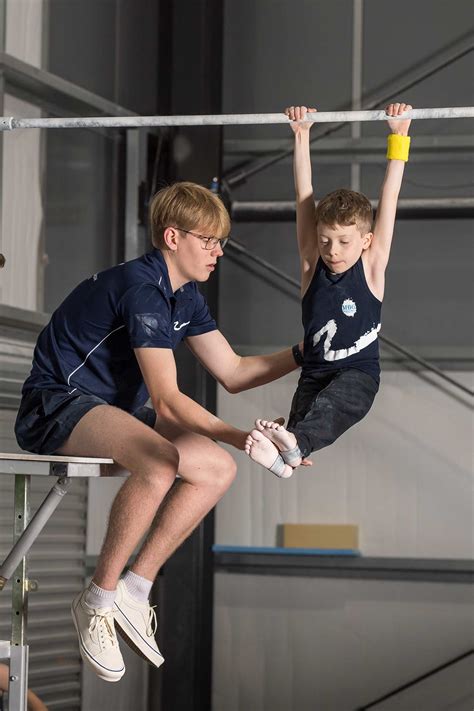 Boys Gymnastics Gallery - Maroochy Beach Gymnastics