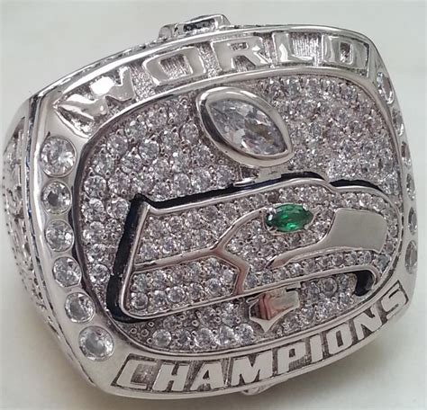 Seattle Seahawks Super Bowl Championship Player Replica Ring - Seattle Seahawks Photo (37462921 ...