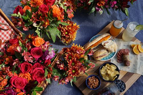 Saying Hello to Fall with Hayride – Golden Flowers