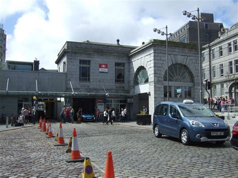 Aberdeen Railway Station © JThomas :: Geograph Britain and Ireland