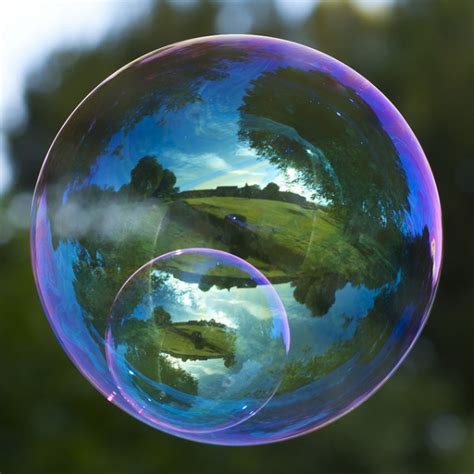 Bubble Photography by Richard Heeks | Incredible Snaps