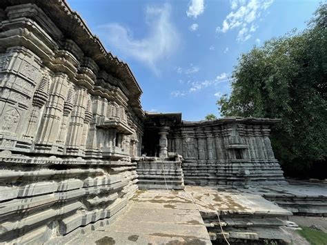 Thousand pillar temple, Warangal - Timing, History & Photos