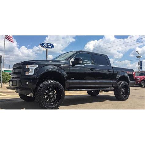 ReadyLIFT 44-2575-K F-150 Lift Kit 7" With SST3000 Shocks 4WD F-150 2015-2020