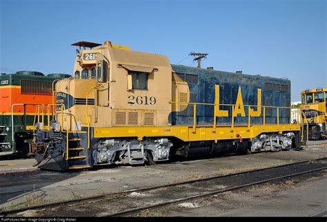 RailPictures.Net Photo: LAJ 2619 Los Angeles Junction EMD CF7 at Vernon ...