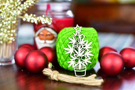 Cannabis Christmas Tree – Southside Ornaments