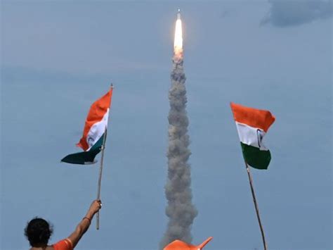 India launches rocket carrying Chandrayaan-3 moon mission | India ...