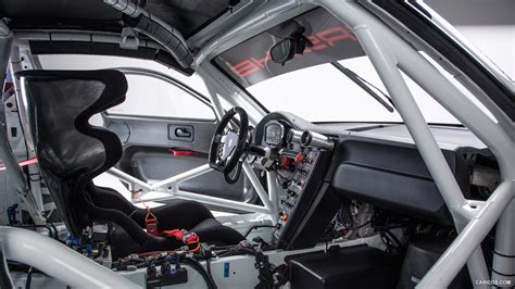 Porsche 911 GT3 R | 2016MY | Interior