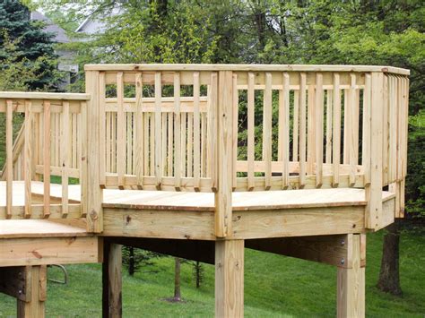 Wood Fence Deck Railing - WoodsInfo