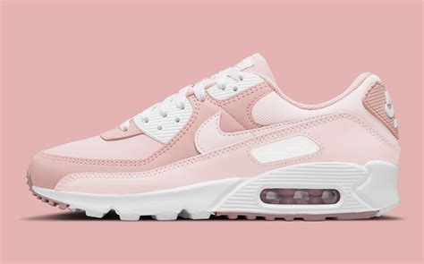 Available Now // Nike Air Max 90 "Pink Oxford" | HOUSE OF HEAT