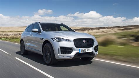 Jaguar F-Pace SUV (2016 - ) review | Auto Trader UK