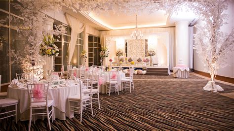 Enchanting Wedding Venues and Ballrooms in Jakarta | The Ritz-Carlton Jakarta