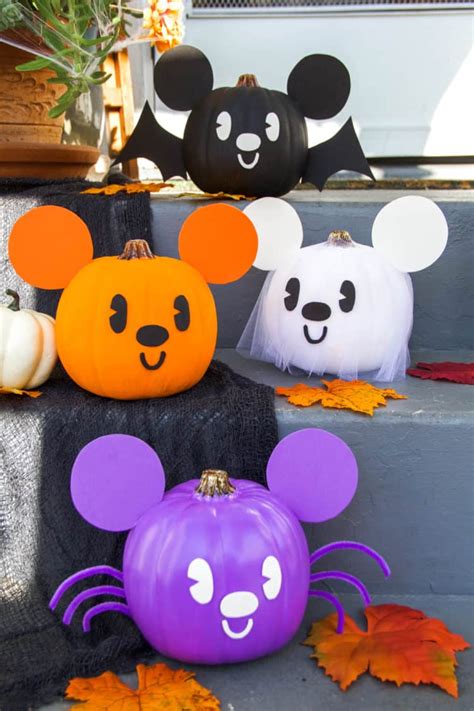 Disney Painted Pumpkins: Over 65 Easy No-Carve Pumpkin Ideas