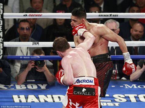 Canelo Alvarez Wins In Knockout Fashion - Canyon News