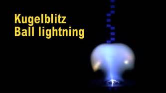 Kugelblitz - hochaufgelöst / Ball lightning in high resolution - YouTube