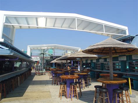 Martell's Tiki Bar Retractable Roof, Point Pleasant Beach, NJ - America ...