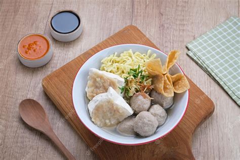 Premium Photo | Bakwan Malang or Bakso Malang, traditional food from ...