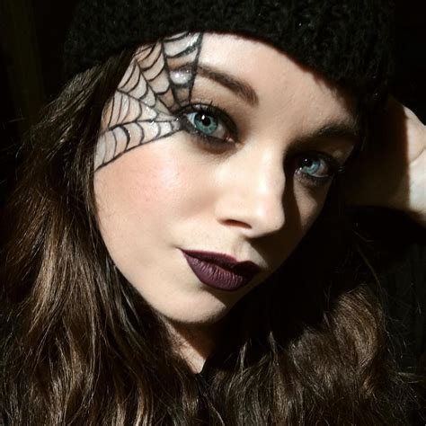 60 Easy Halloween Makeup Ideas You’ll Love | Halloween makeup easy, Black halloween makeup ...