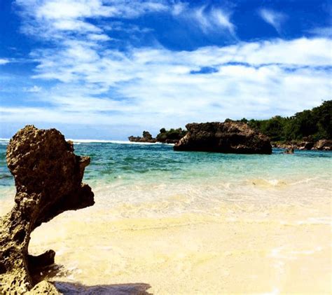 17 Pangasinan Beaches: Beautiful Beaches in Pangasinan - Gamintraveler