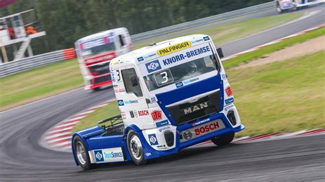 Knorr-Bremse and Jochen Hahn off to a flying start in the 2016 truck ...