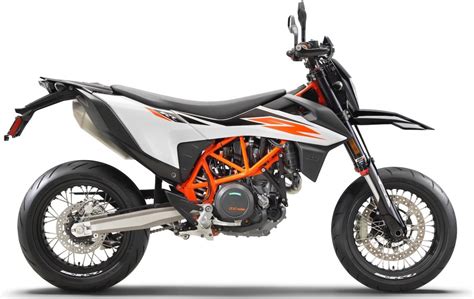 2019 STREET LEGAL KTM 690 SMC-R & KTM 690 ENDURO R | Motocross Action Magazine