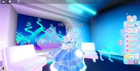 Frost Queen cosplay! (Cookie Run Kingdom) : r/RoyaleHigh_Roblox