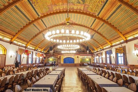 WenY Wonders Why: Munich: The Oldest Beer Hall @ Hofbräuhaus, Platzl