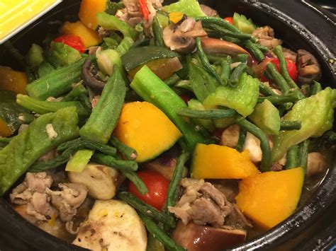 Pinakbet (Filipino steamed mixed vegetable dish) – DOYD74