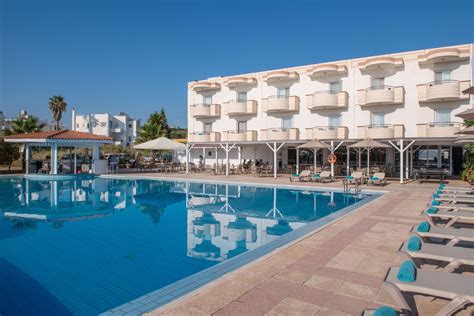 Dore Hotel in Crete, Aghia Marina | Holidays from £367 pp | loveholidays