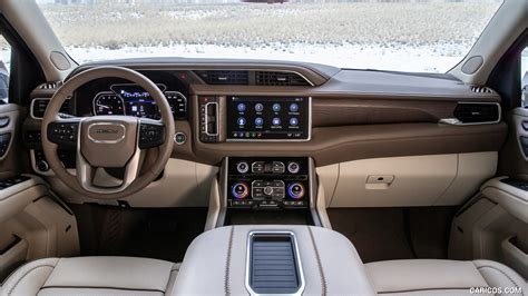 2021 GMC Yukon Denali - Interior, Cockpit | Caricos