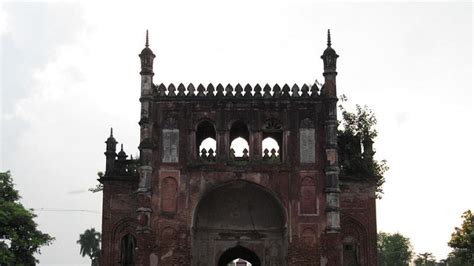 Rajbari Palace - Krishnanagar | Rajbari Palace Photos, Sightseeing -NativePlanet