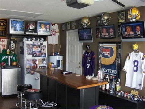 10 Unique Sports Themed Man Cave Ideas 2024