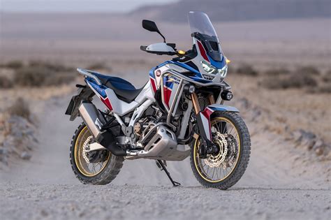 Honda: novità in arrivo per Africa Twin ed X-ADV? - Motoblog