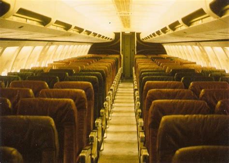 Boeing 737 200 Interior