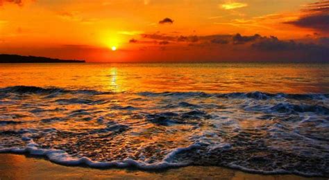 Pantai Bali Sunset - Homecare24