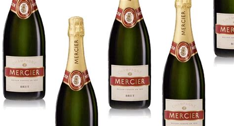 Champagne Mercier Brut Réserve – Glass Of Bubbly