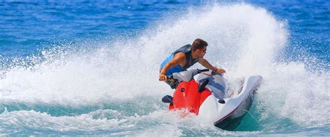 The 10 Best Sit-Down Jet Ski Tricks You Should Try! [Video] - jetdrift.com - jetdrift.com