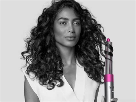 CREATE VOLUME USING DYSON AIRWRAP - Pro Hair Blogger