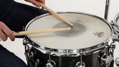 Metal drum stick technique - tclasopa