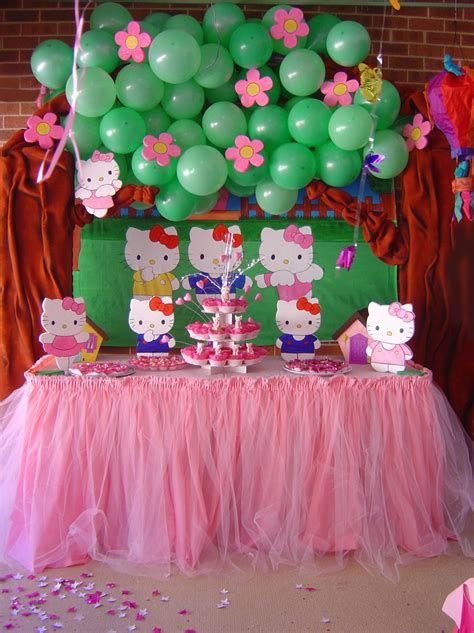 Hello Kitty Party Decoration by Verusca on DeviantArt