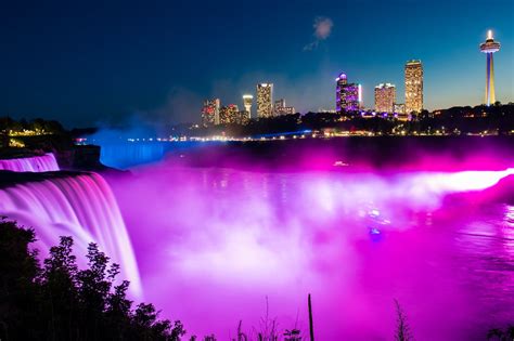 Niagara Falls by night | Dries Buytaert