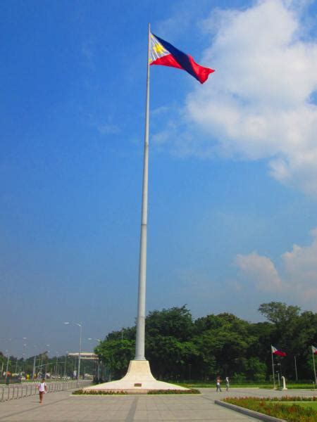 Independence Flagpole - Manila