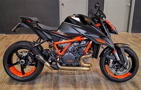 KTM 1390 Superduke | Motos deportivas personalizadas, Motos deportivas, Motos