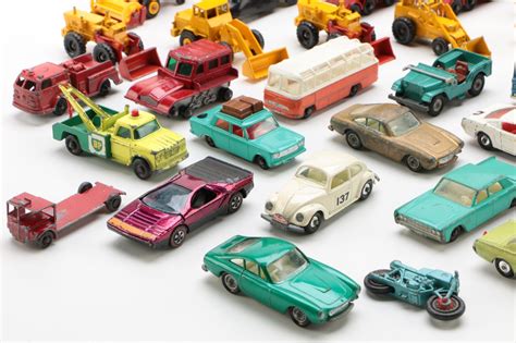 Lesney Matchbox Diecast Cars and Vehicles in Vinyl Carrying Case, 1960s-1970s | EBTH