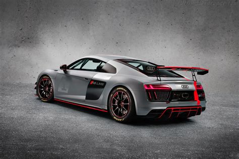 Audi R8 LMS GT4