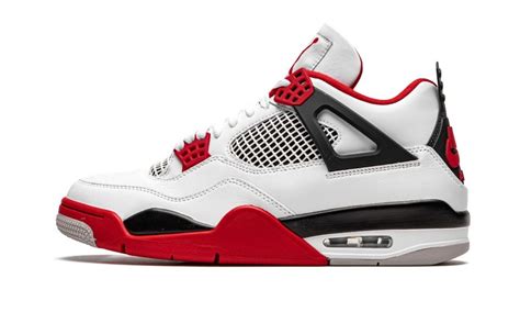 Air Jordan 4 Retro "Fire Red 2020" - Stadium Goods