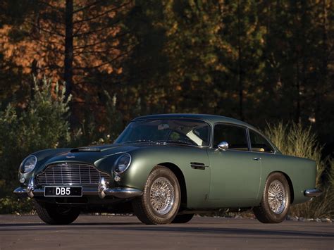 Green Aston Martin DB5 HD wallpaper | Wallpaper Flare