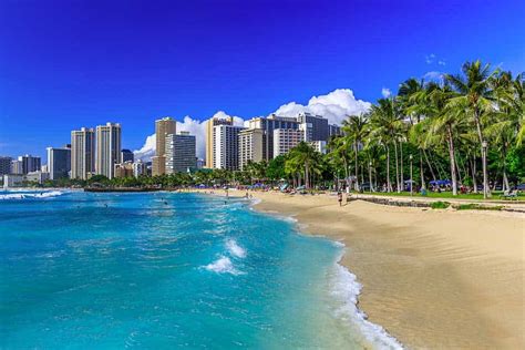 18 Best Beaches in Honolulu For Your Hawaii Getaway